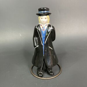 Demdaco‎ 2003 Bells & Beaus Heinrich Leonhard Gallantry Man Wear Top Hat & Coat